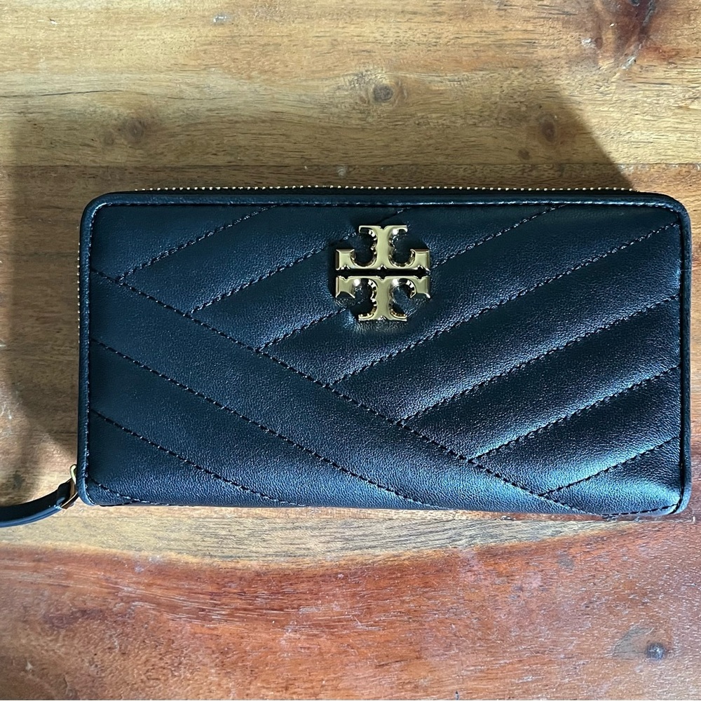 Tory Burch Kira Wallet